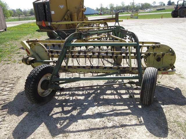 Image of John Deere 660 equipment image 2