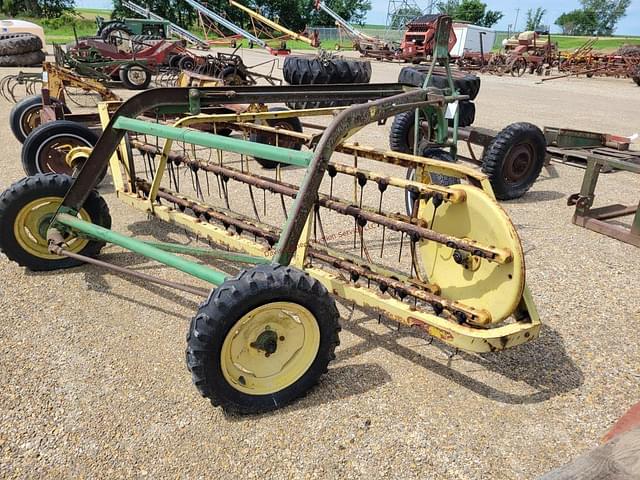 Image of John Deere 660 equipment image 3