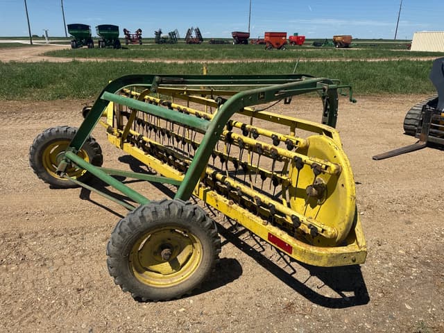 Image of John Deere 660 equipment image 3