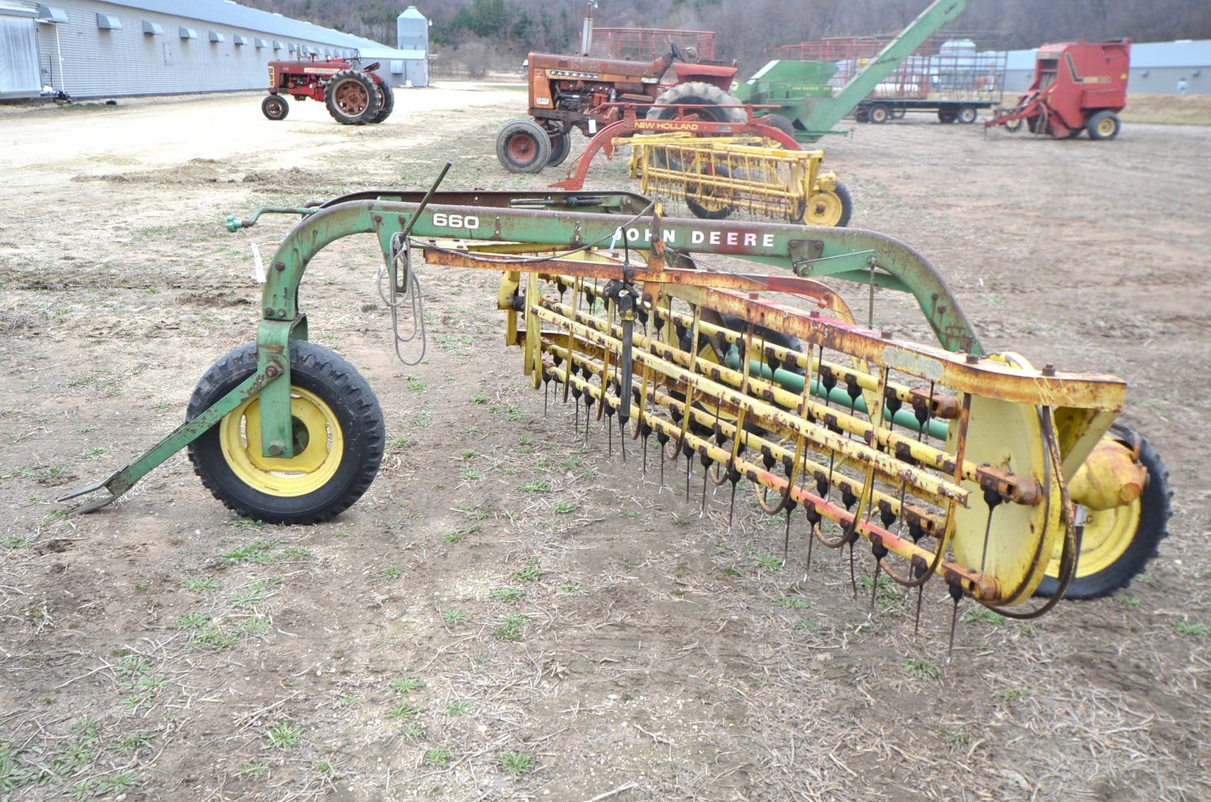 John Deere 660 Equipment Image0