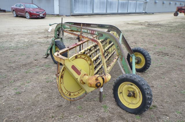 Image of John Deere 660 equipment image 2