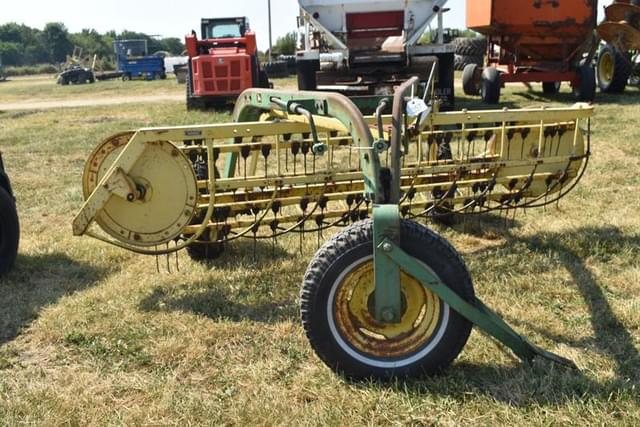Image of John Deere 660 equipment image 1