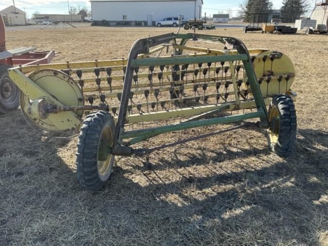 Image of John Deere 660 equipment image 2