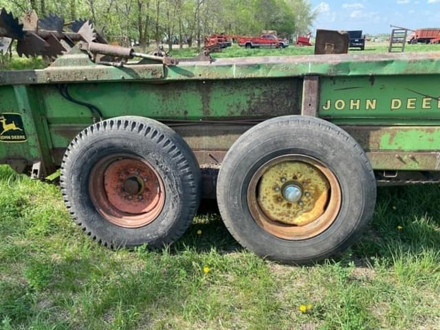 Image of John Deere 660 equipment image 2