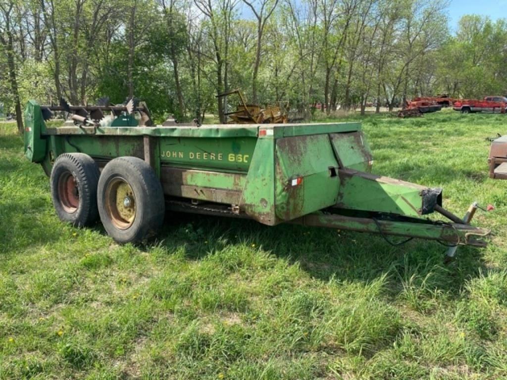 Image of John Deere 660 Primary image