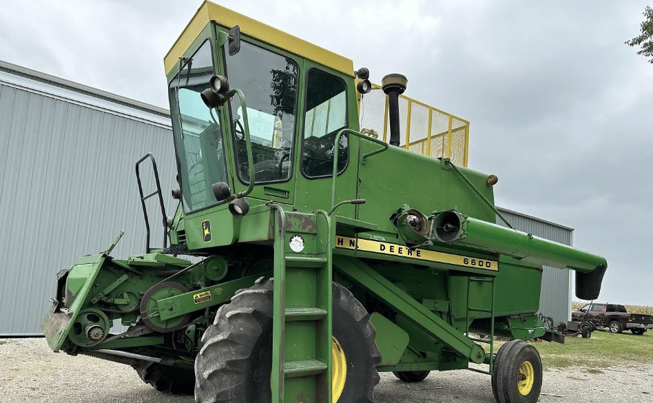 Main image John Deere 6600