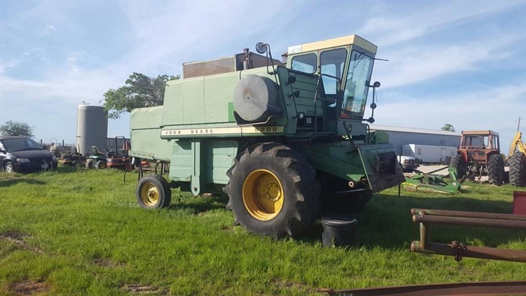 Image of John Deere 6600 Primary image