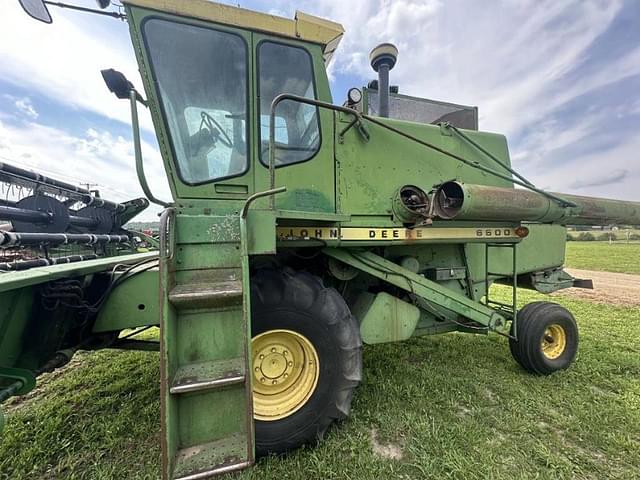 Image of John Deere 6600 equipment image 1