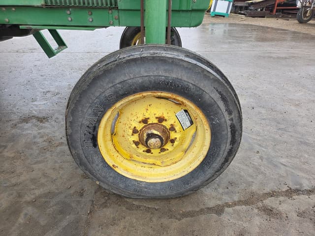 Image of John Deere 6600 equipment image 4