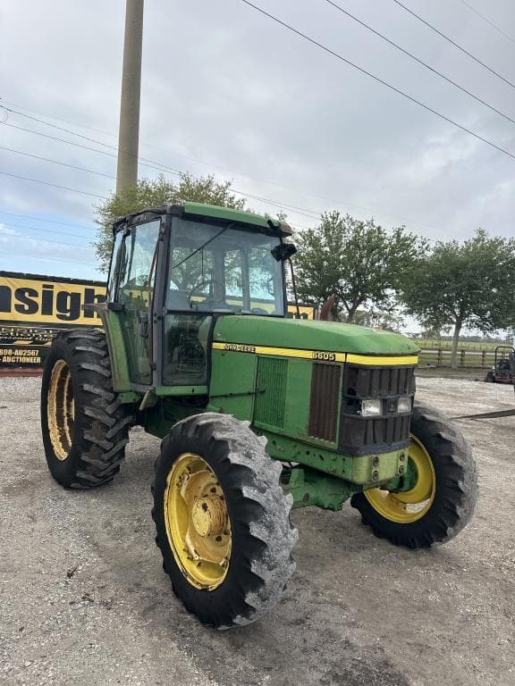 Image of John Deere 6605 equipment image 4