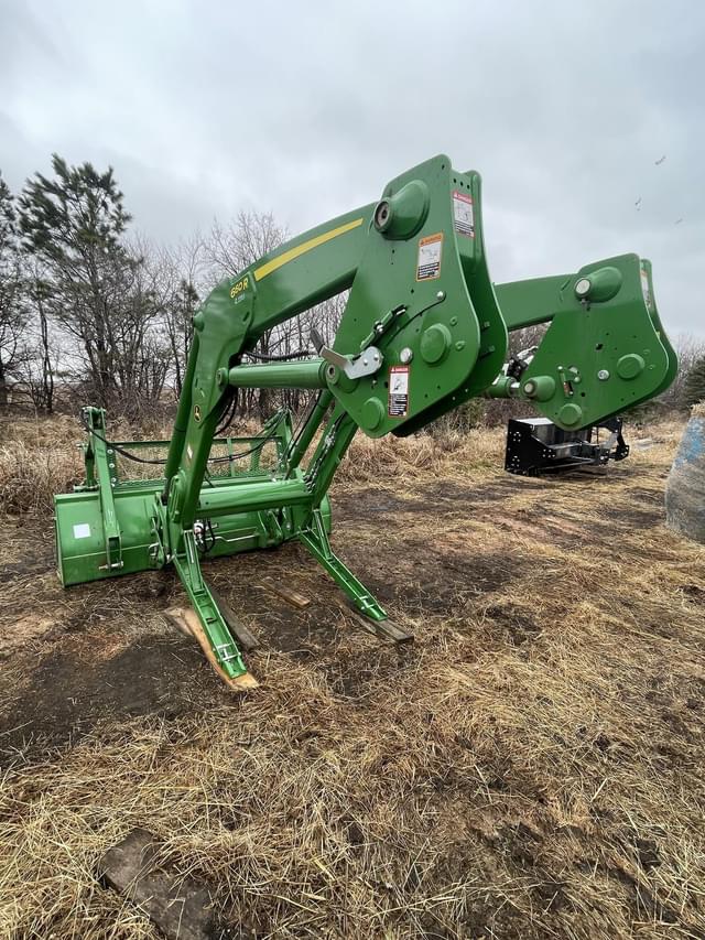 Image of John Deere 660R equipment image 2