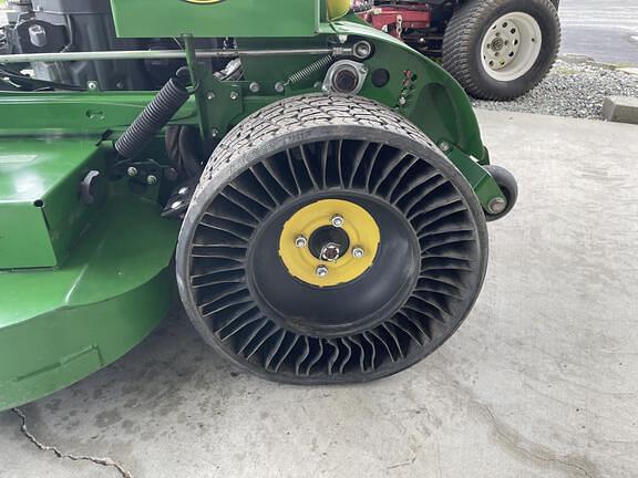 Image of John Deere 661R equipment image 4