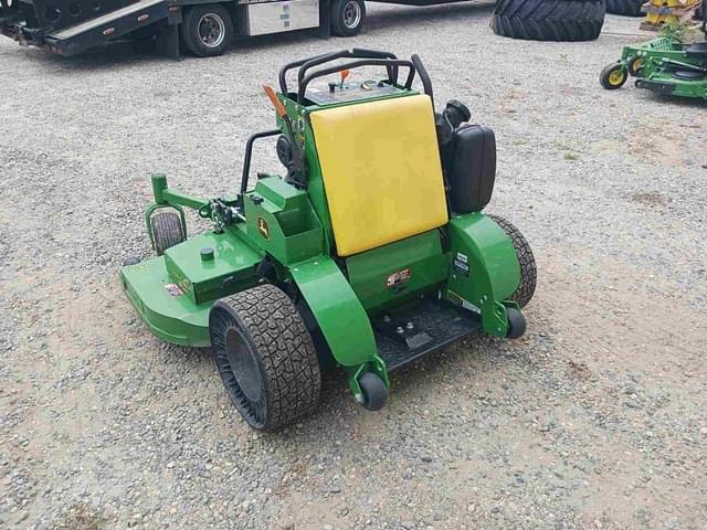 Image of John Deere 661R equipment image 2