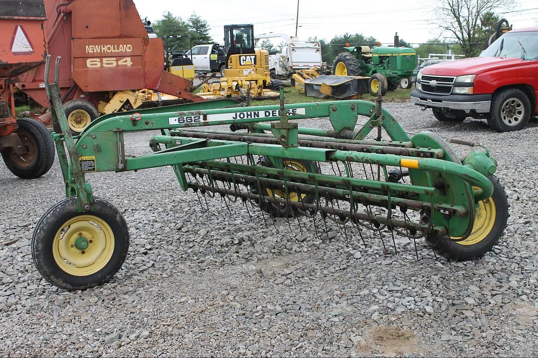 Image of John Deere 662 Primary image