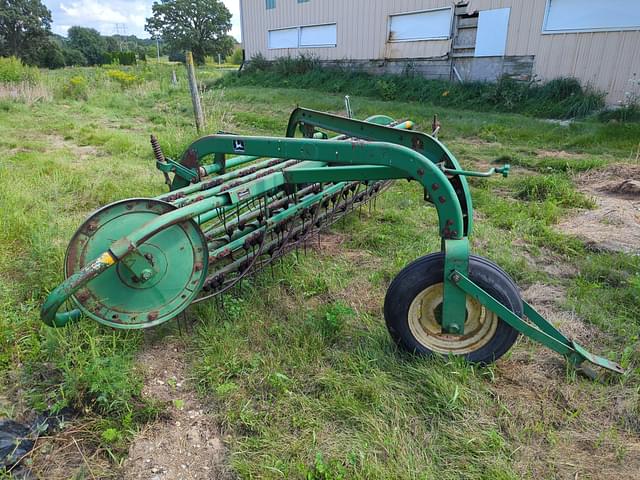 Image of John Deere 662 equipment image 1