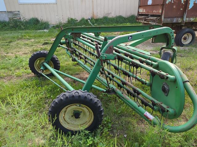 Image of John Deere 662 equipment image 2