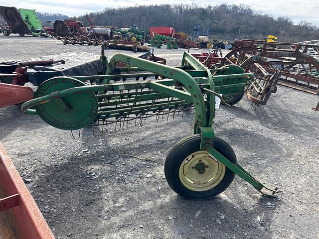 Image of John Deere 662 equipment image 1