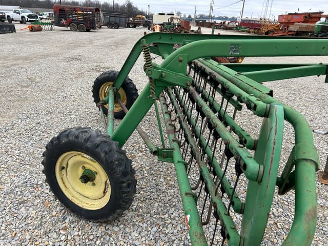 Image of John Deere 662 equipment image 4