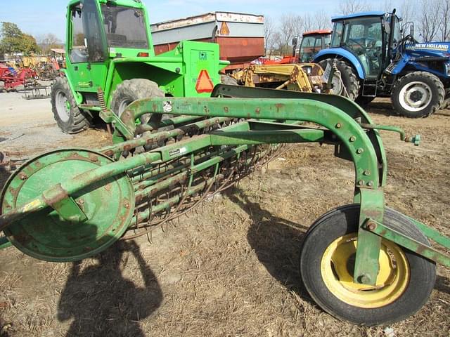 Image of John Deere 662 equipment image 4