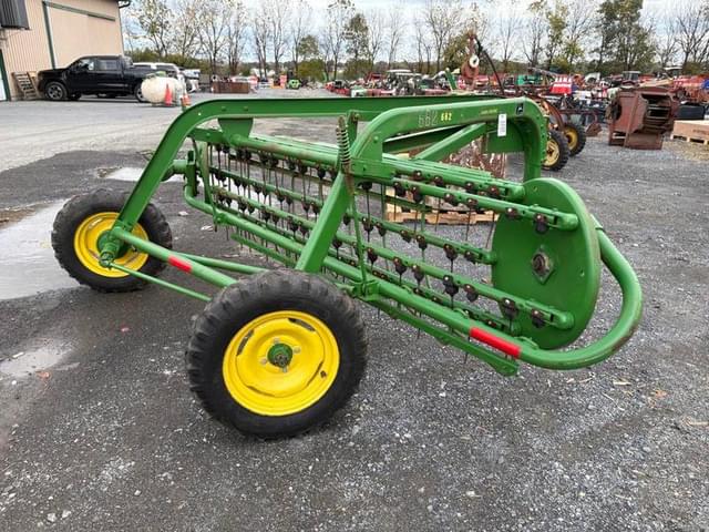Image of John Deere 662 equipment image 1