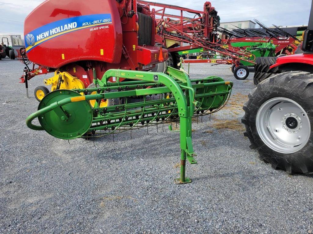 Image of John Deere 662 Primary image