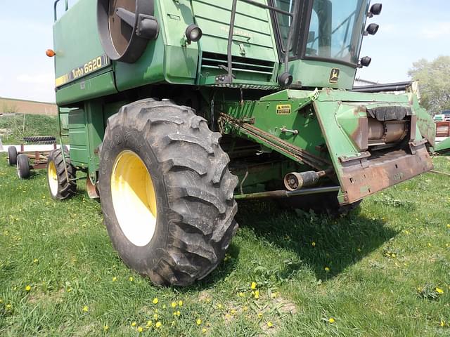 Image of John Deere 6620 Turbo equipment image 4