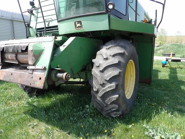 Image of John Deere 6620 Turbo equipment image 2