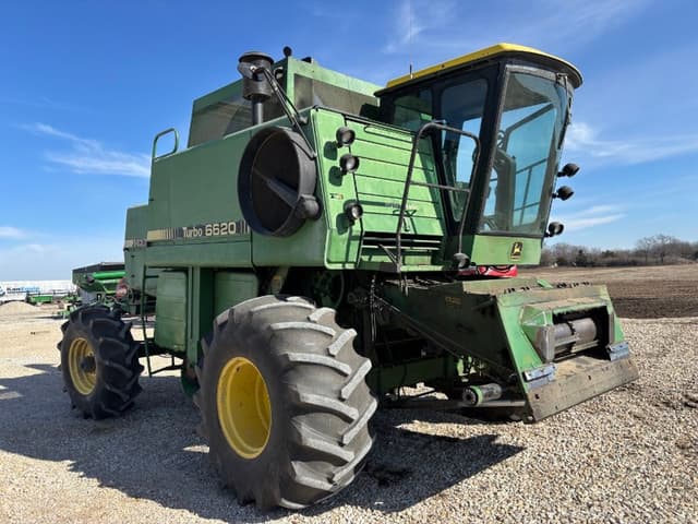 Image of John Deere 6620 Turbo equipment image 1