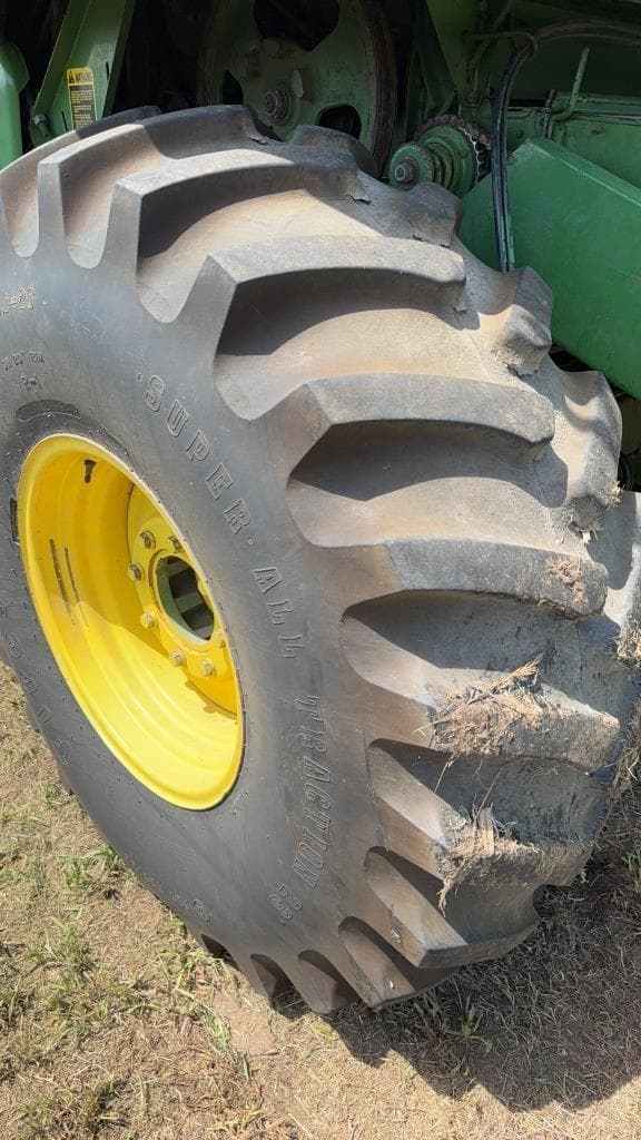 Image of John Deere 6620 Turbo equipment image 3