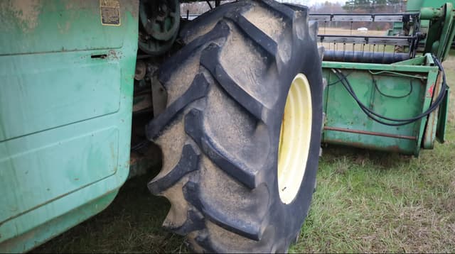 Image of John Deere 6620 equipment image 4