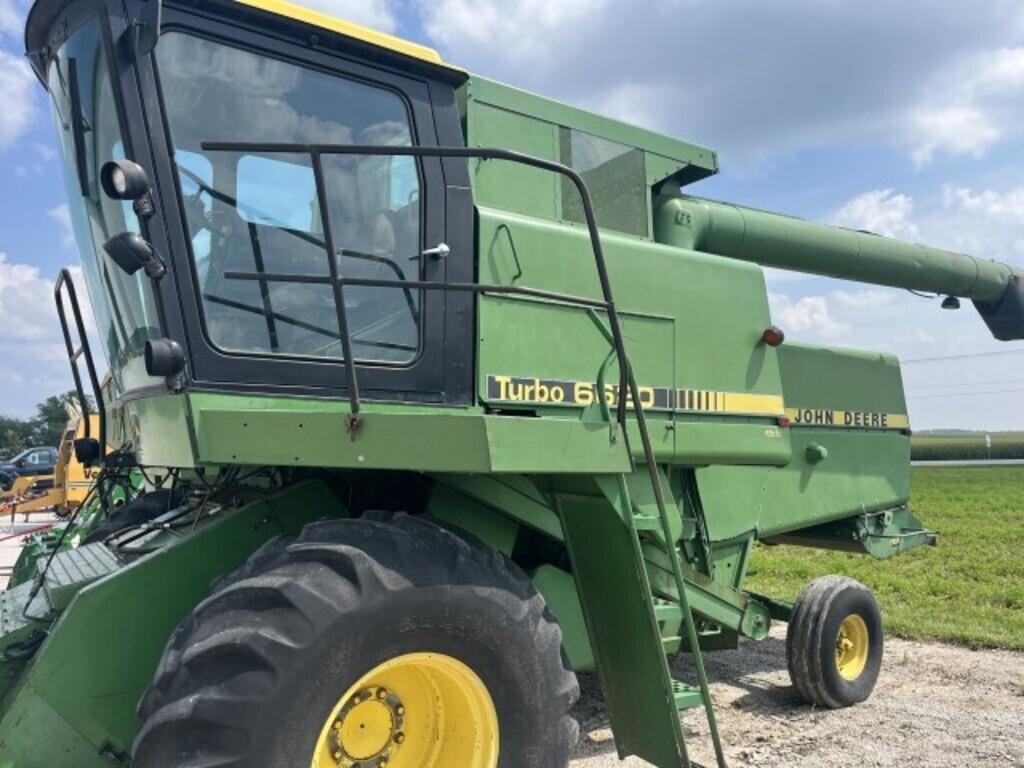 Image of John Deere 6620 Turbo Image 1