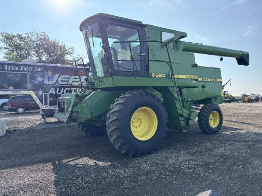 Image of John Deere 6620 Titan II Primary image