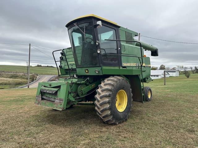 Image of John Deere 6620 equipment image 1