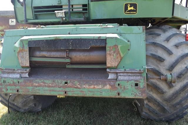 Image of John Deere 6620 equipment image 4