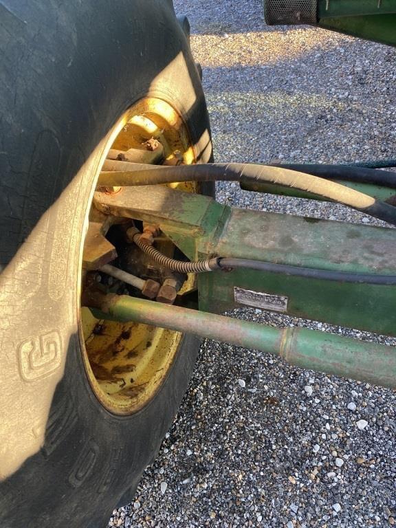 Image of John Deere 6620 equipment image 4