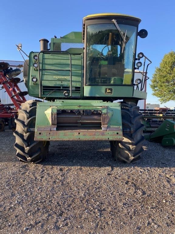 Image of John Deere 6620 equipment image 1