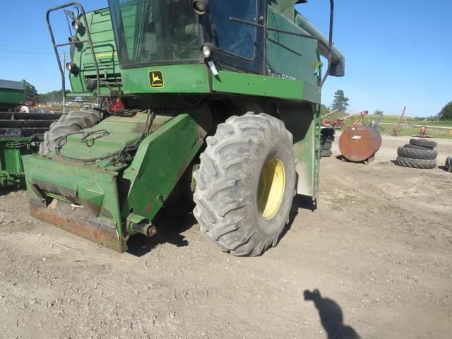 Image of John Deere 6620 Turbo equipment image 2