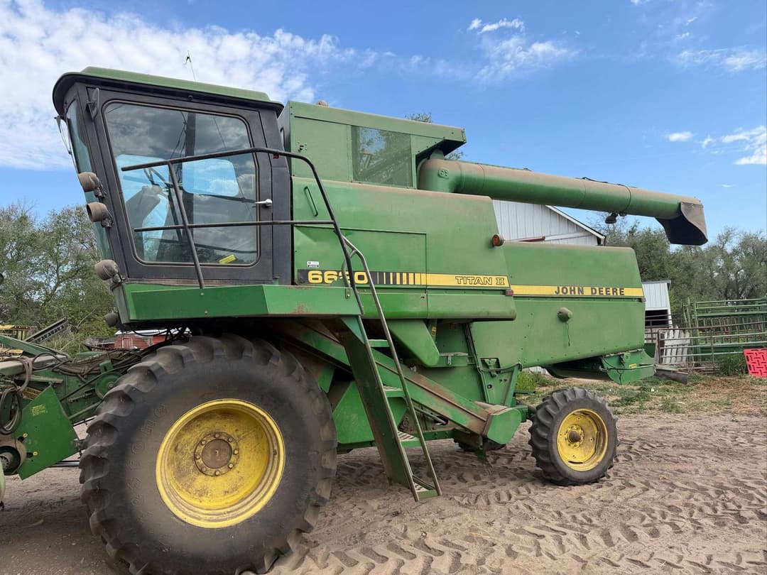 Image of John Deere 6620 Titan II Primary image