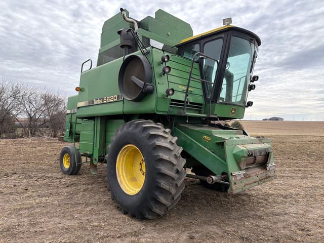 Image of John Deere 6620 equipment image 2