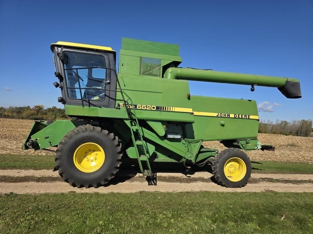 Image of John Deere 6620 Turbo Primary image