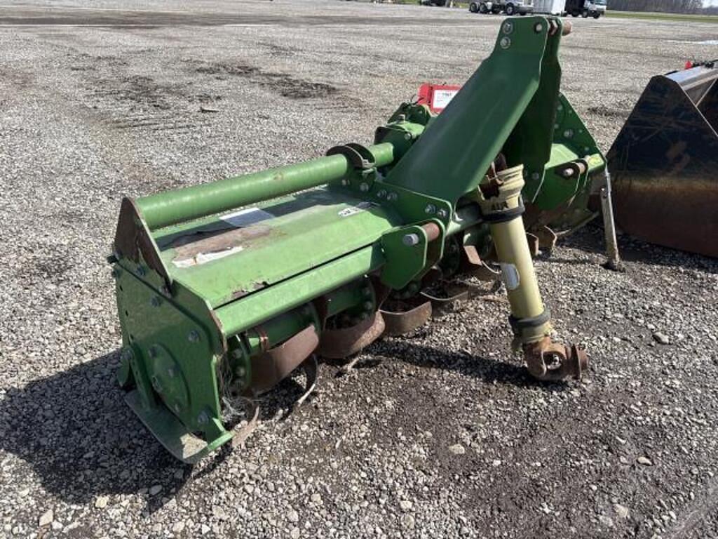 Image of John Deere 665 Primary image