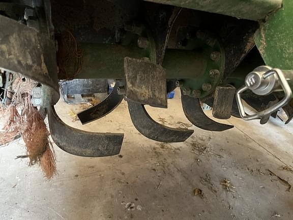 Image of John Deere 665 equipment image 4