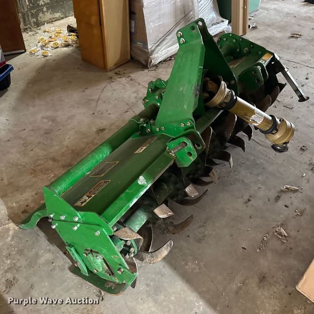Image of John Deere 665 equipment image 2