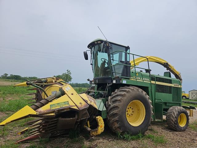 Image of John Deere 6650 equipment image 1