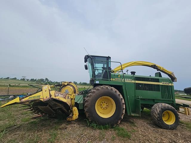 Image of John Deere 6650 equipment image 2