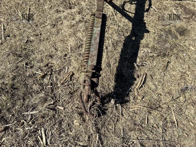 Image of John Deere 666H equipment image 4