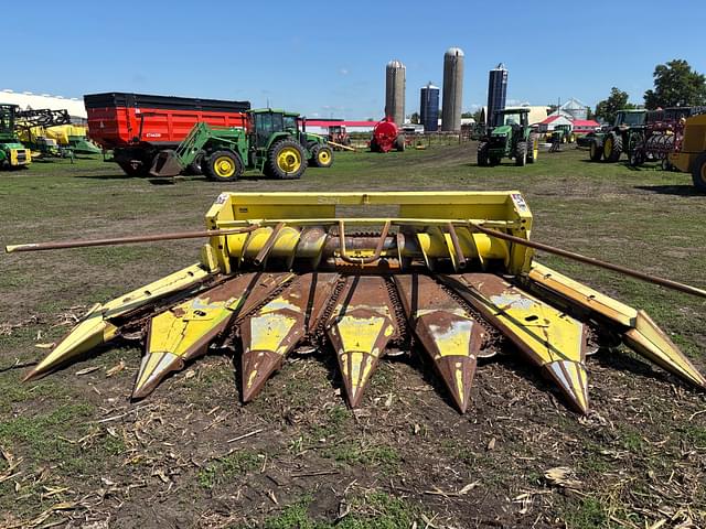 Image of John Deere 666R equipment image 1