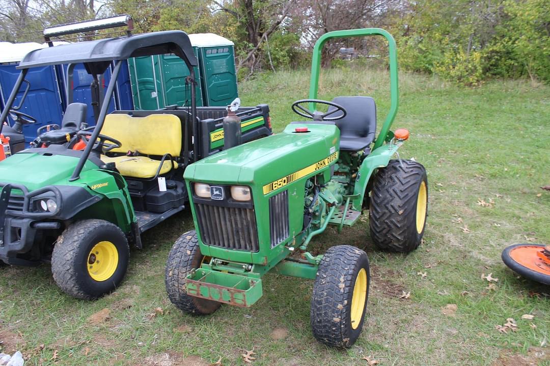 Image of John Deere 650 Primary image