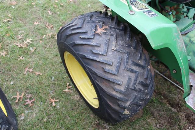 Image of John Deere 650 equipment image 3