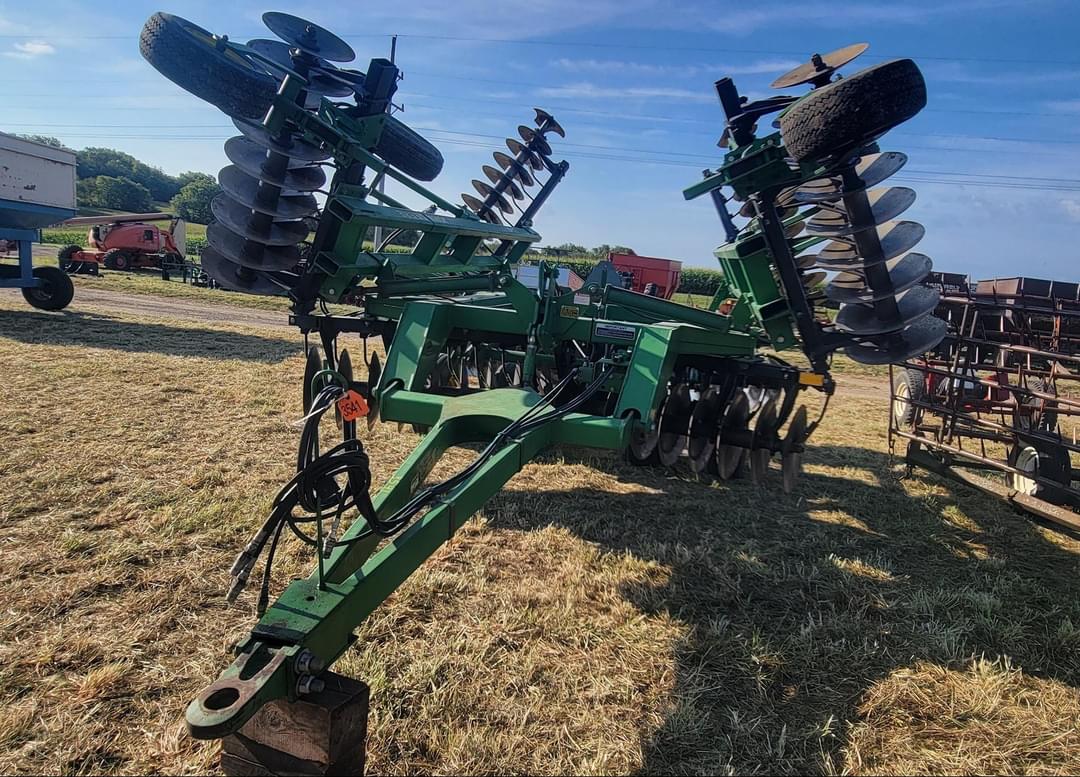 Image of John Deere 630 Primary image